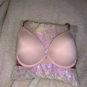 Regular push VS PINK bra